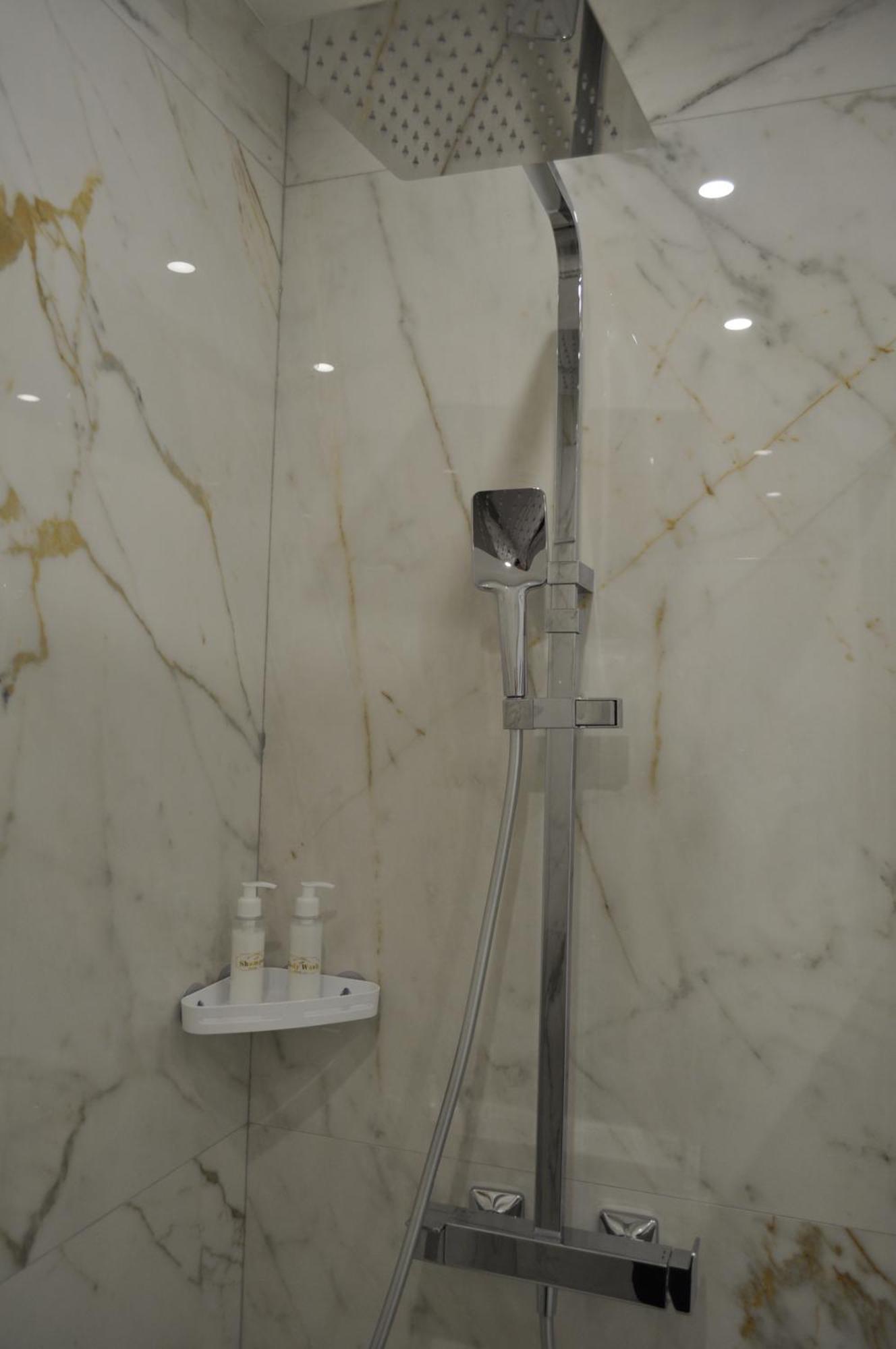Emotion Vip Apartment Nizza Esterno foto